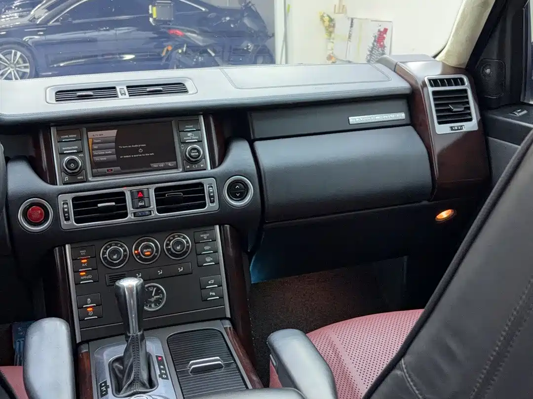 Фото 8 - Land Rover Range Rover