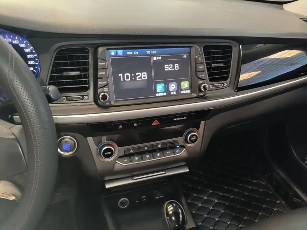 صورة 10 - Hyundai Mistra