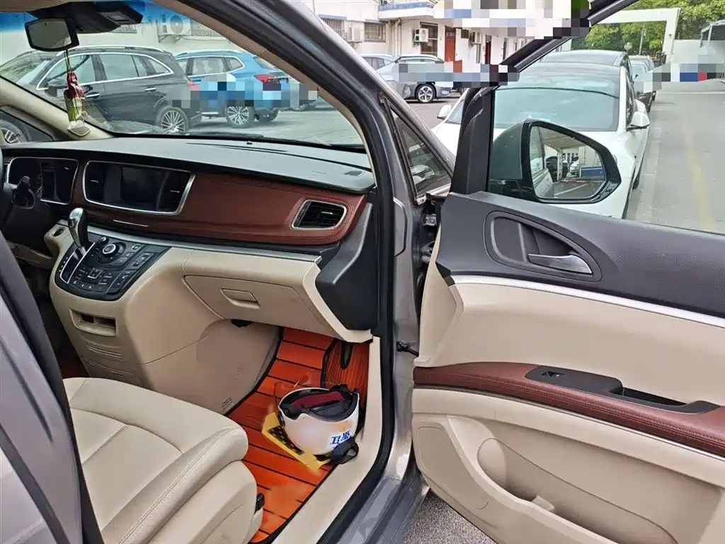Buick GL8 2018 28T Luxury Model China VI фото 20
