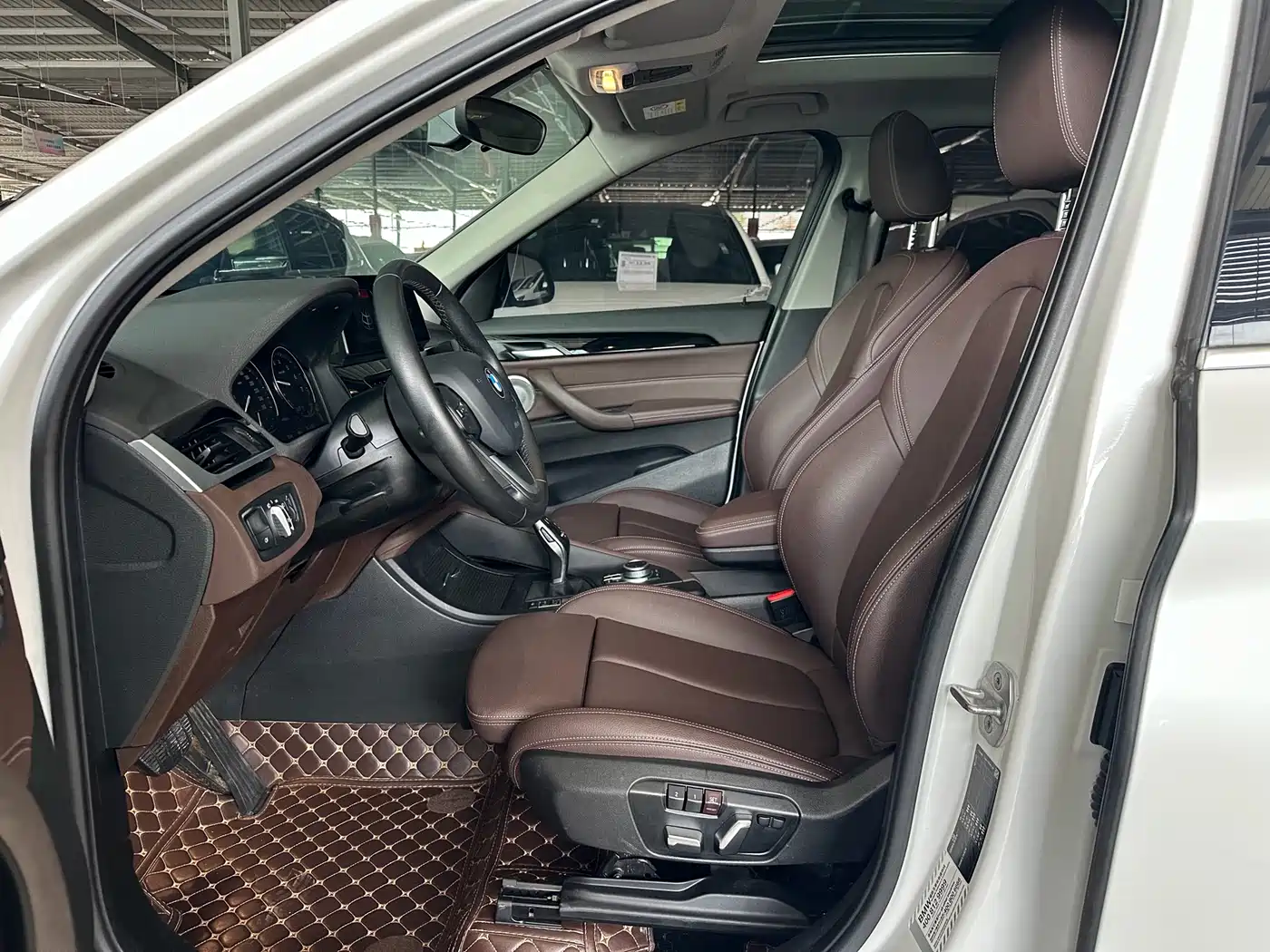 BMW X1 2021 sDrive20Li Fashion фото 8