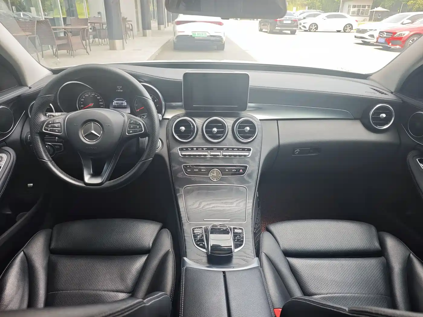 Mercedes-Benz C-Class 2016 C 200 L Sport фото 11