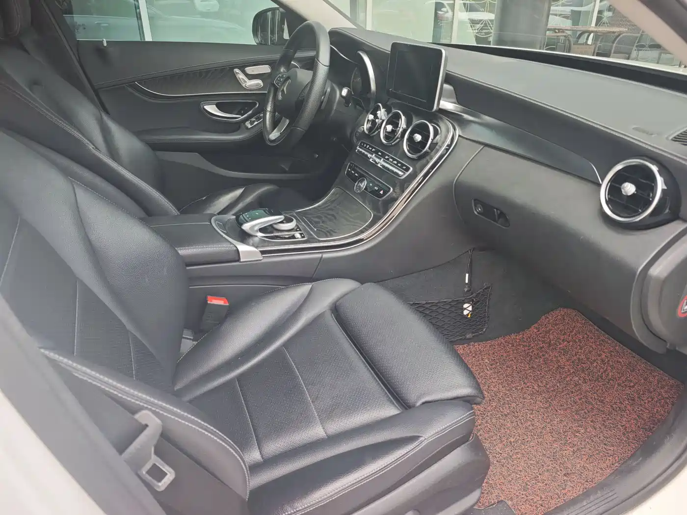Mercedes-Benz C-Class 2016 C 200 L Sport фото 13