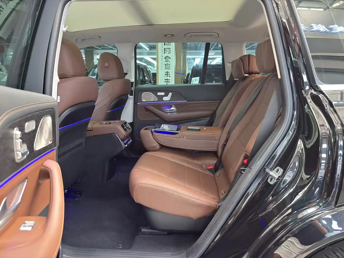 Mercedes-Benz GLS 2024 GLS 450 4MATIC Fashion Edition фото 13