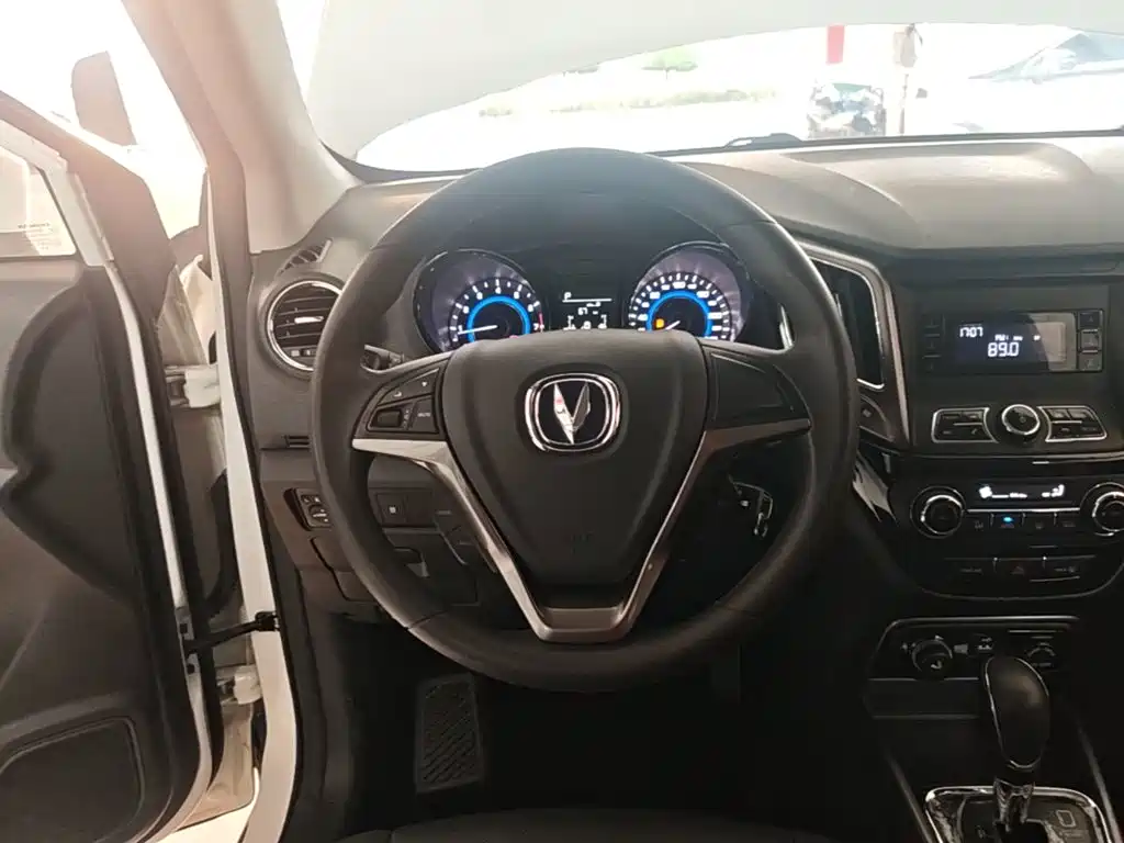 Changan CS15 2017 2016 1.5L Automatic Fashion