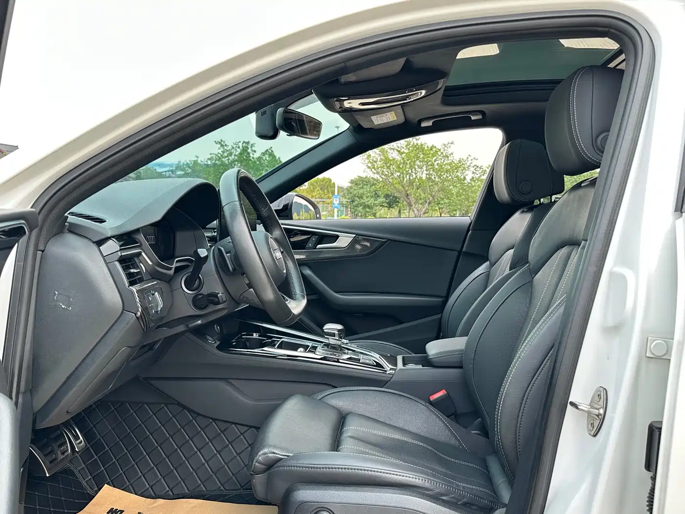 Audi A4L 2022 45 TFSI quattro Premium Dynamic фото 4