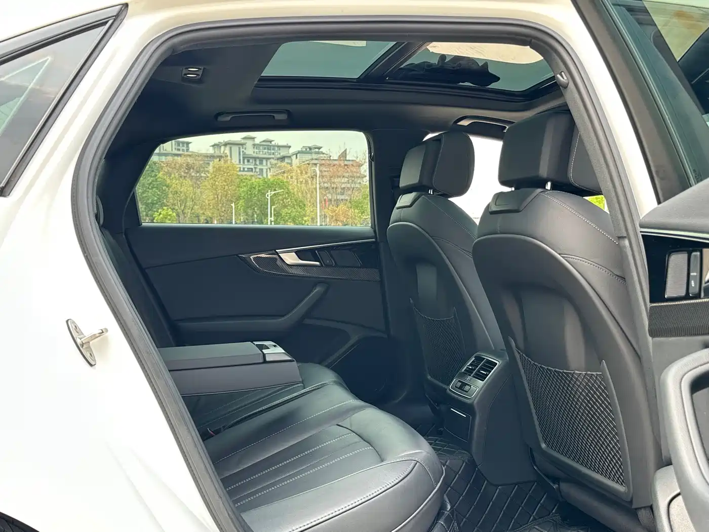 Audi A4L 2022 45 TFSI quattro Premium Dynamic фото 18