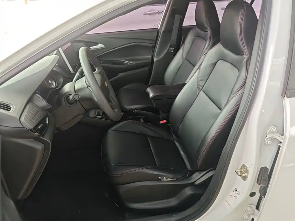 Photo 15 - Chevrolet Cavalier