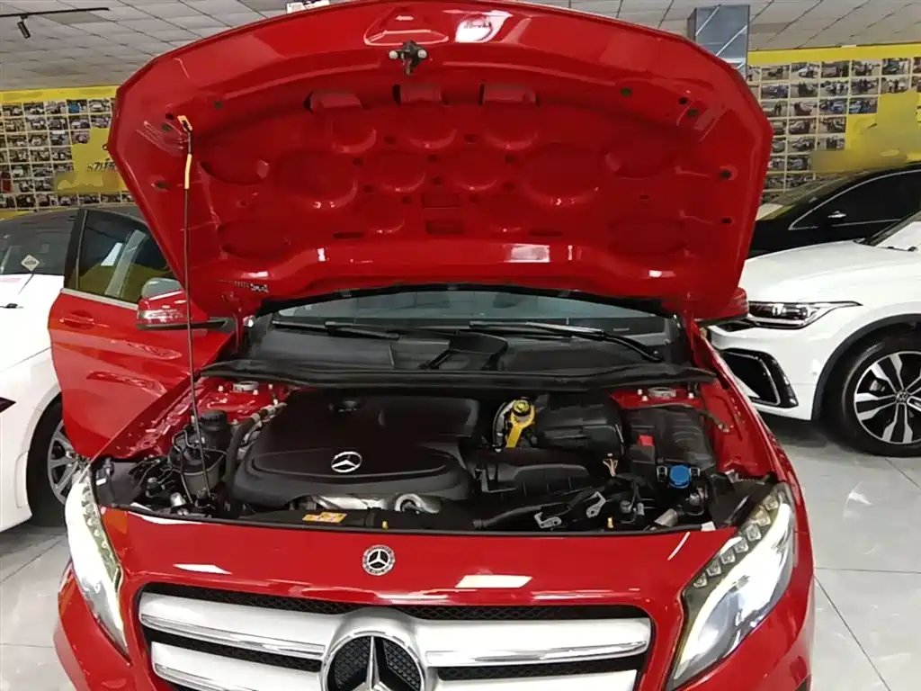 Mercedes-Benz GLA 2016 GLA 200 Dynamic фото 20