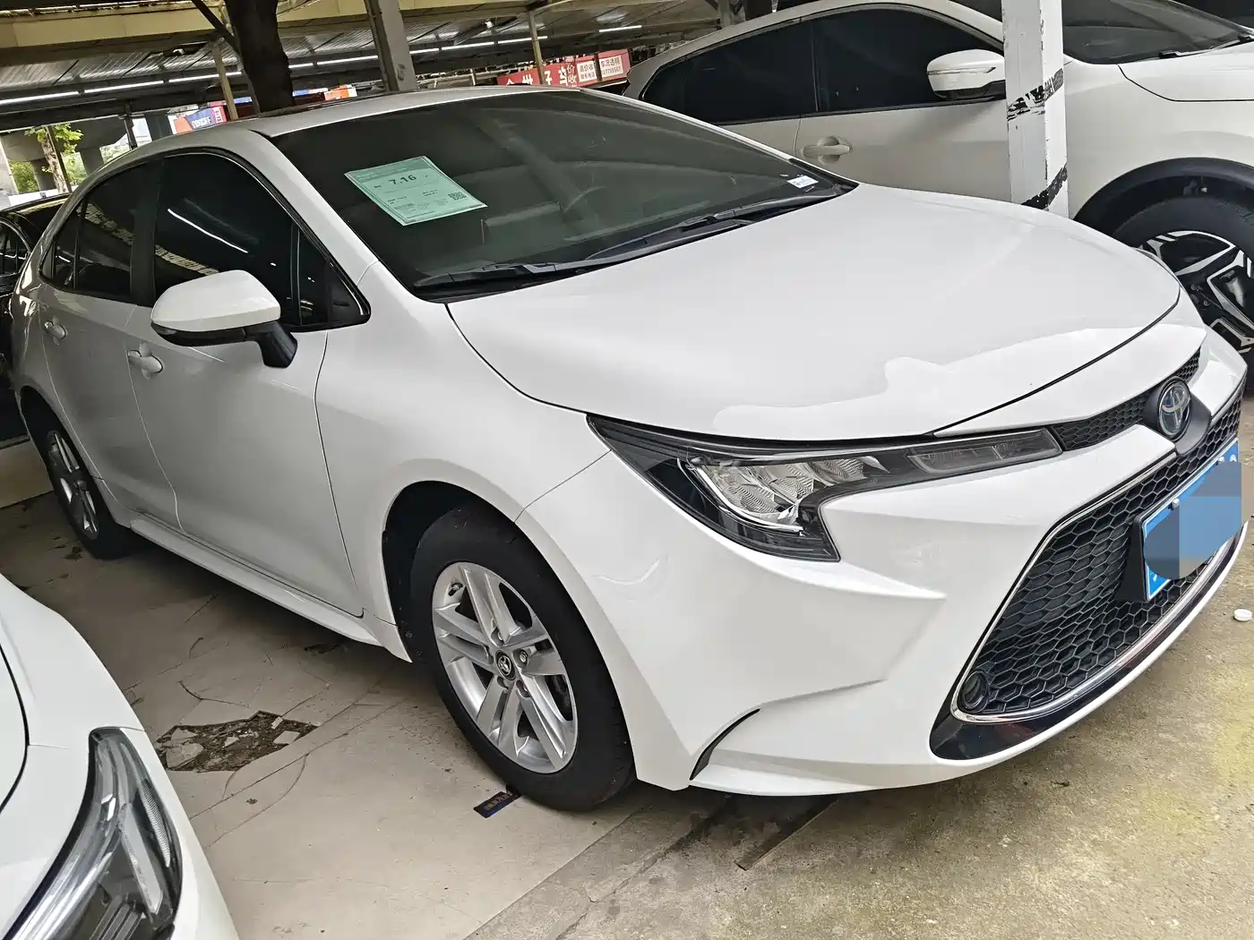 Toyota Levin 2022 Dual Engine 1.8H E-CVT Luxury Edition фото 3