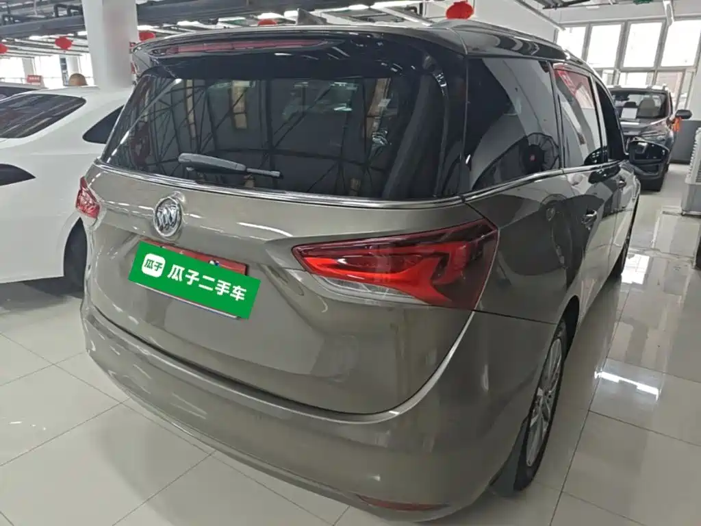 Buick GL6 2021 2021 323T Mild Hybrid Connected Luxury