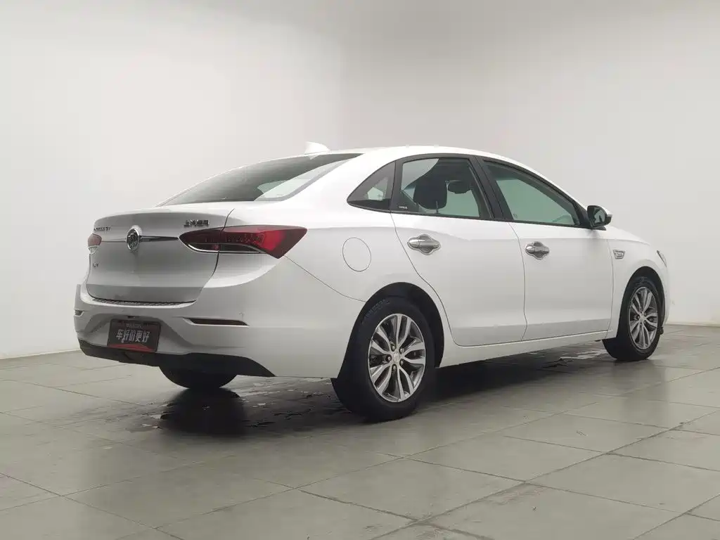 Фото 2 - Buick Excelle