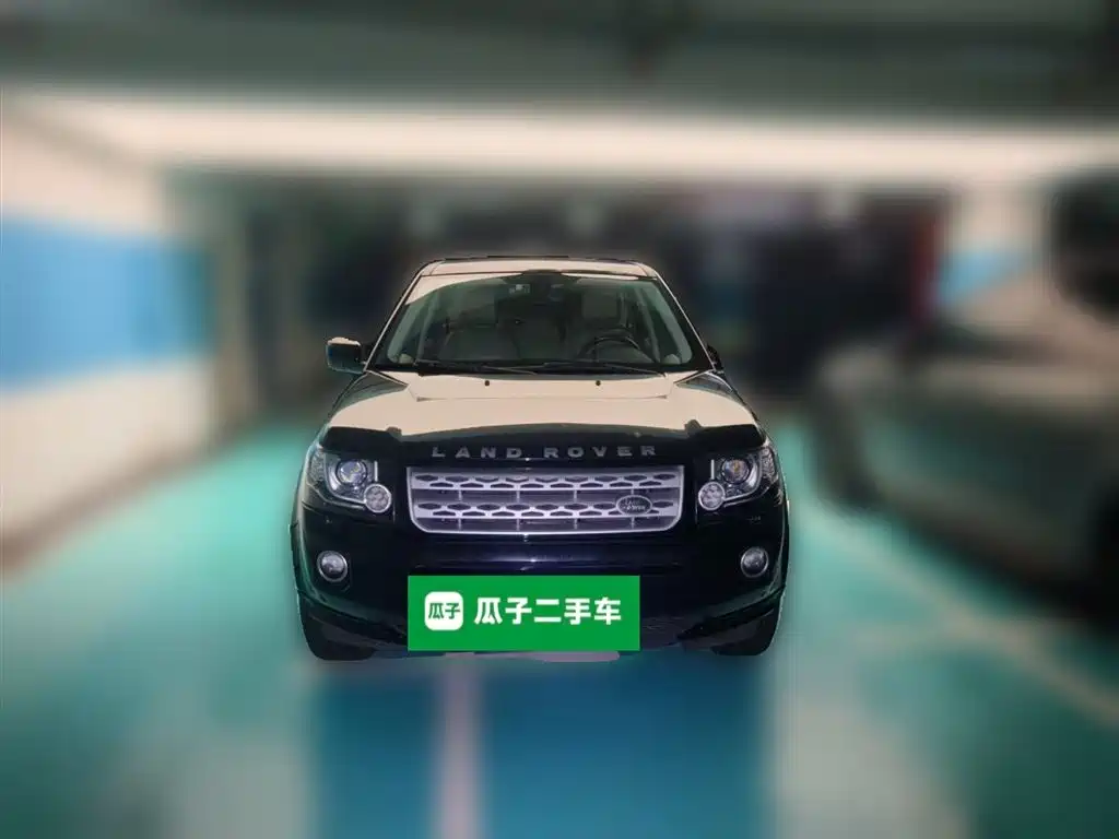 Land Rover Freelander 2 2015 2.2T SD4 XS Collector's Edition фото 24