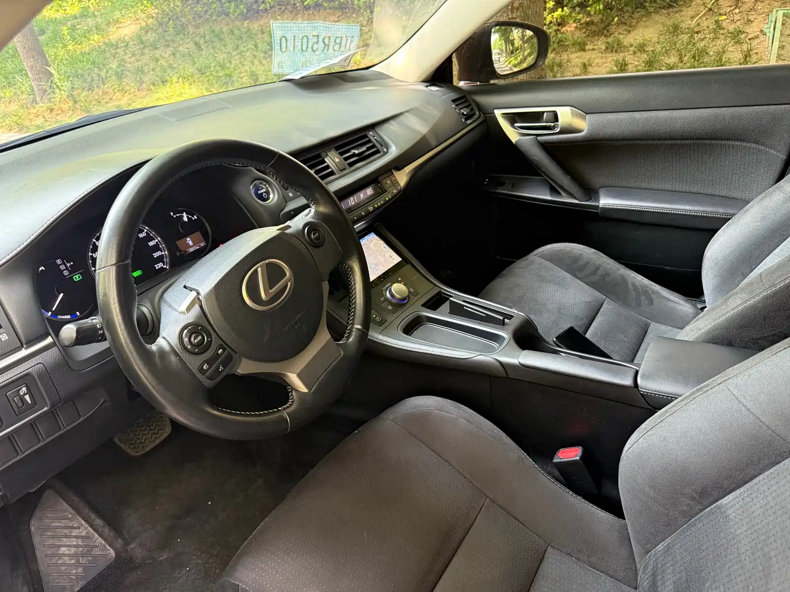 Фото 3 - Lexus CT