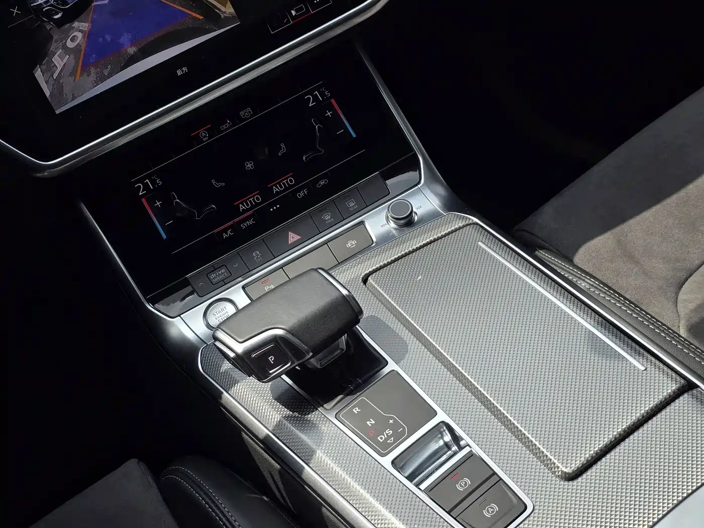 Audi A6L 2019 40 TFSI Luxury Dynamic фото 16