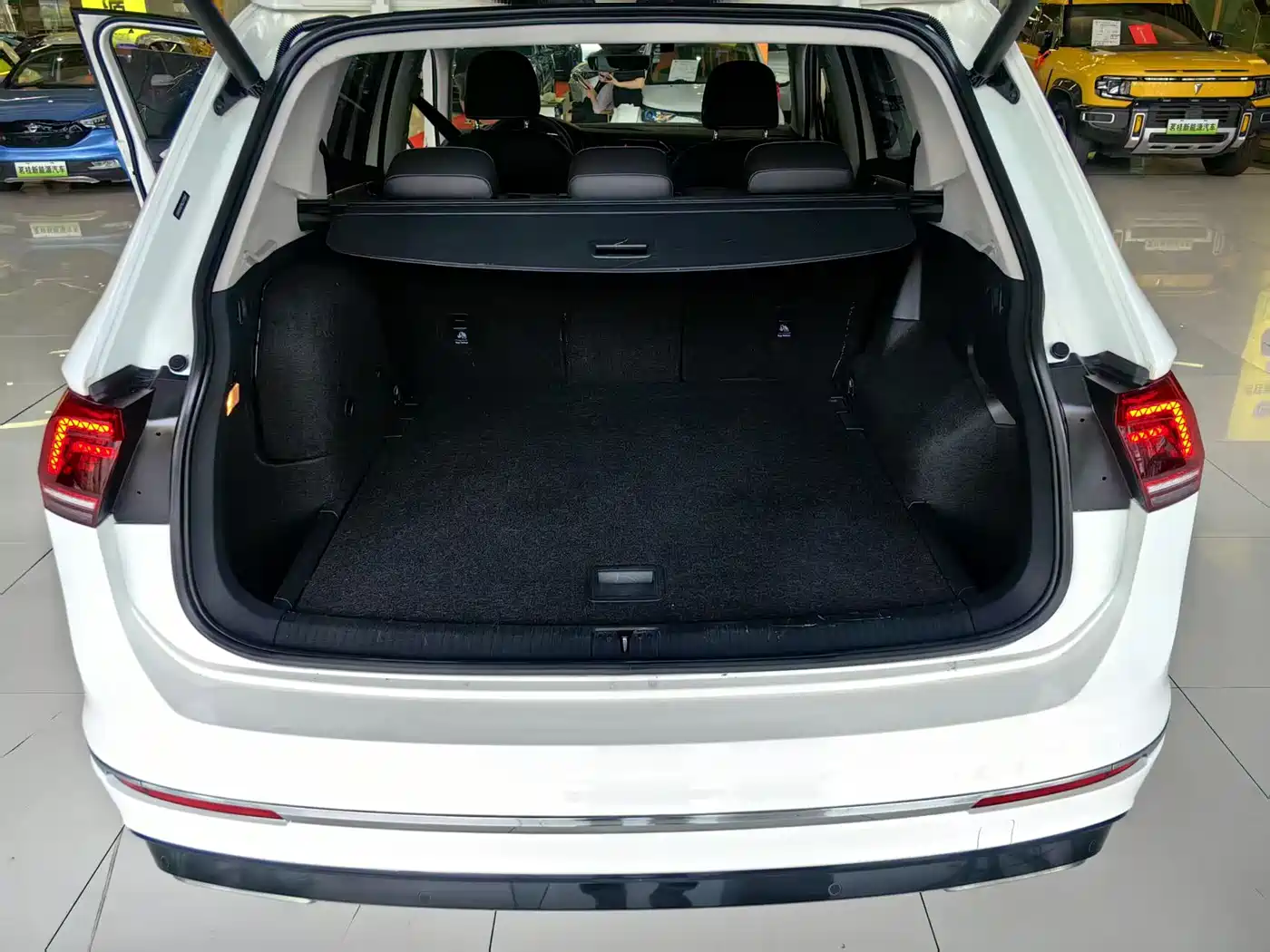 Volkswagen Tiguan L PHEV 2021 430PHEV Plug-in Hybrid Flagship фото 8
