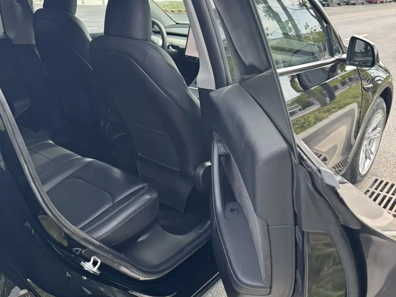 Фото 9 - Tesla Model Y
