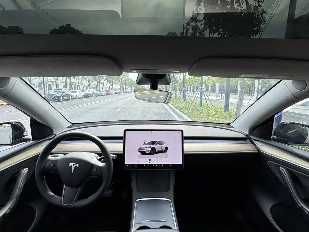 Фото 5 - Tesla Model Y