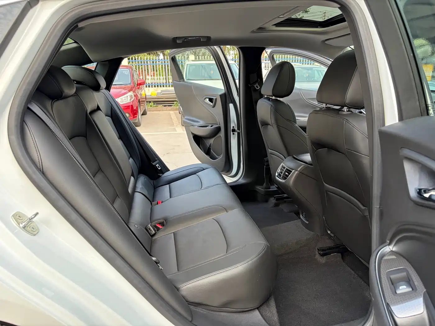 Chevrolet Malibu XL 2016 1.5T Dual-Clutch Ruishang Edition фото 14