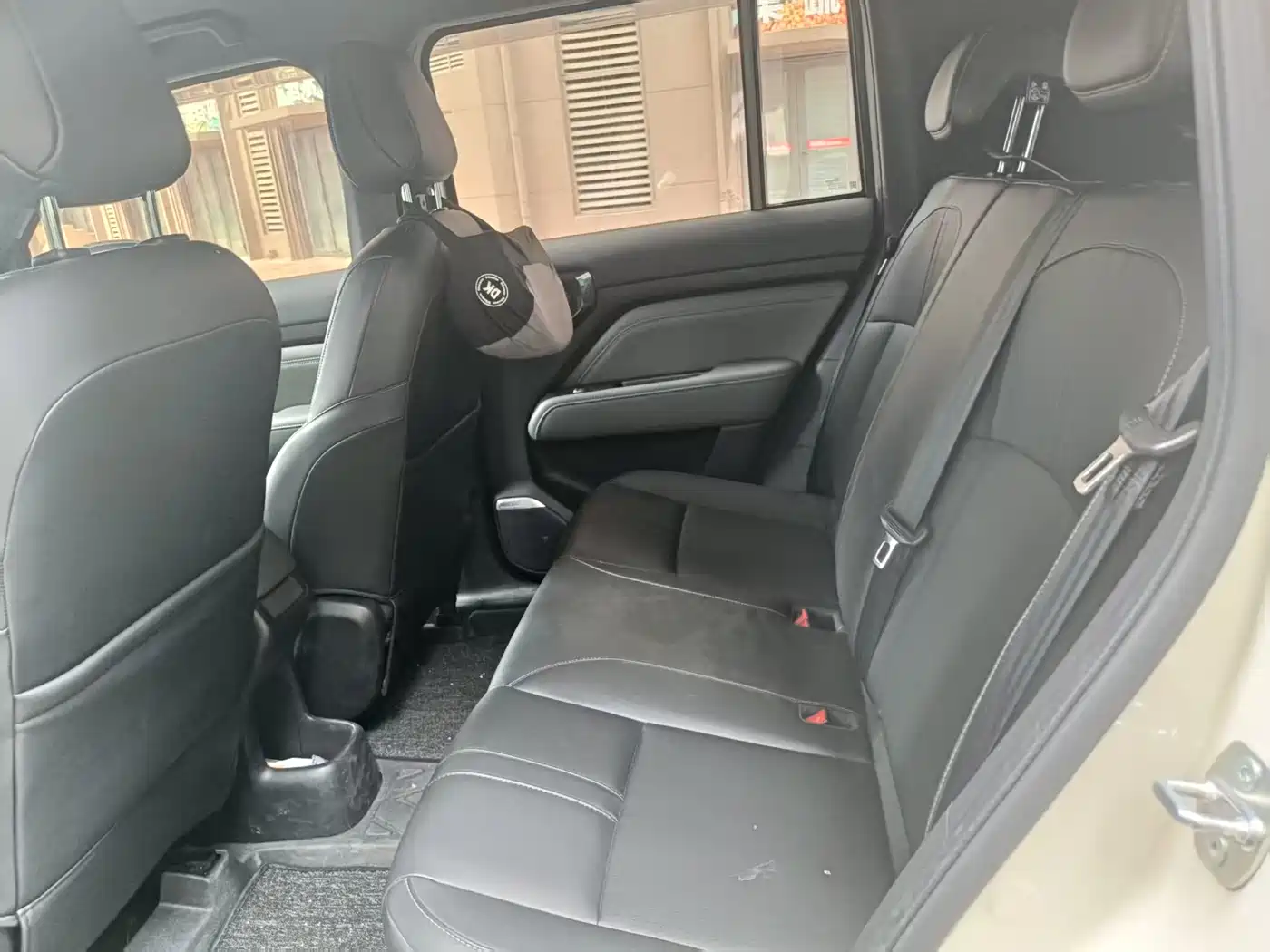 BAOJUN YUE ALSO PLUS