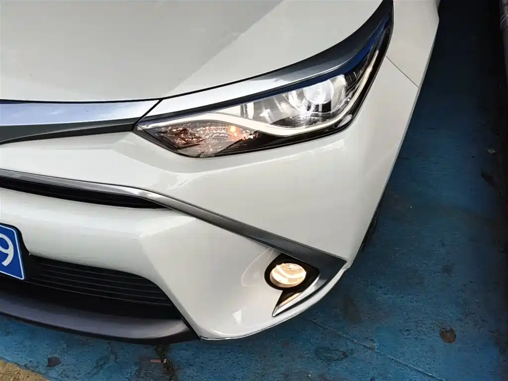Toyota Levin 2017 Facelift Hybrid 1.8H V E-CVT Luxury Version China V фото 24