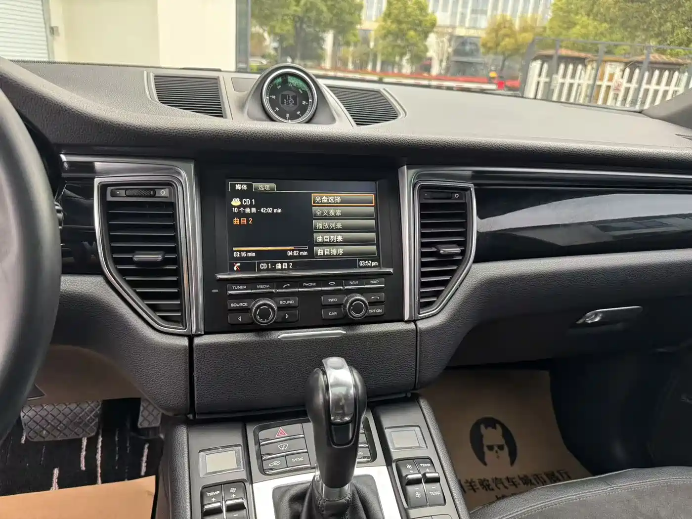 Porsche Macan 2014 Macan S 3.0T фото 9