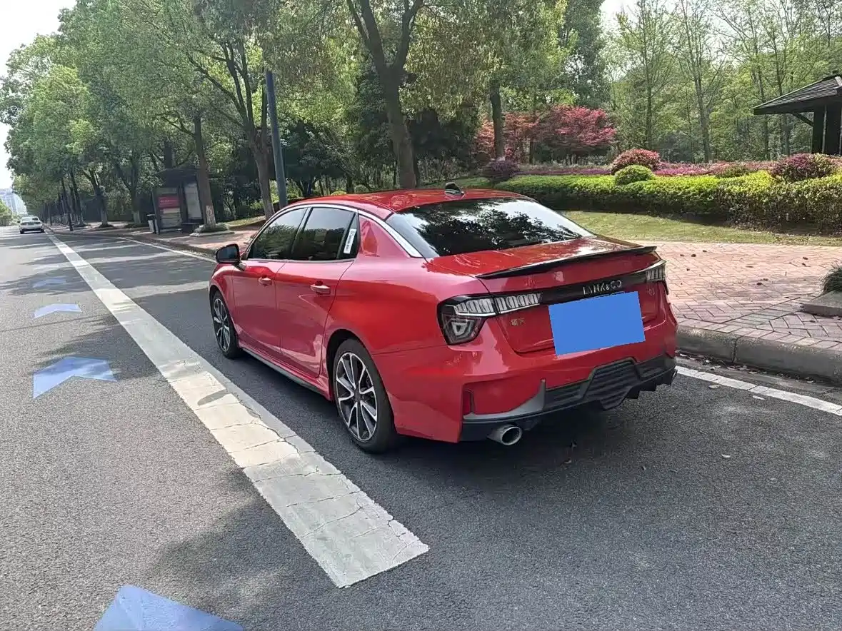 Lynk & Co 03 2019 1.5TD DCT Power Edition China VI фото 9