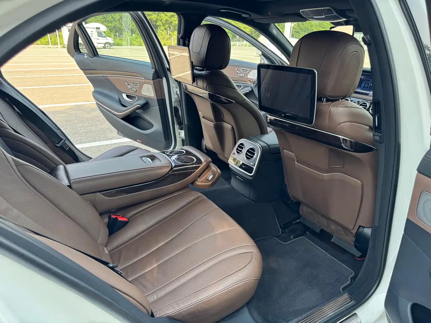 Mercedes-Benz S-Class 2018 S 320 L фото 15