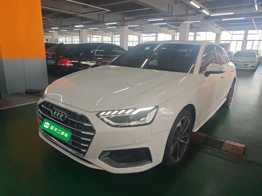 Audi A4L 2020 40 TFSI Fashion Elegance фото 2