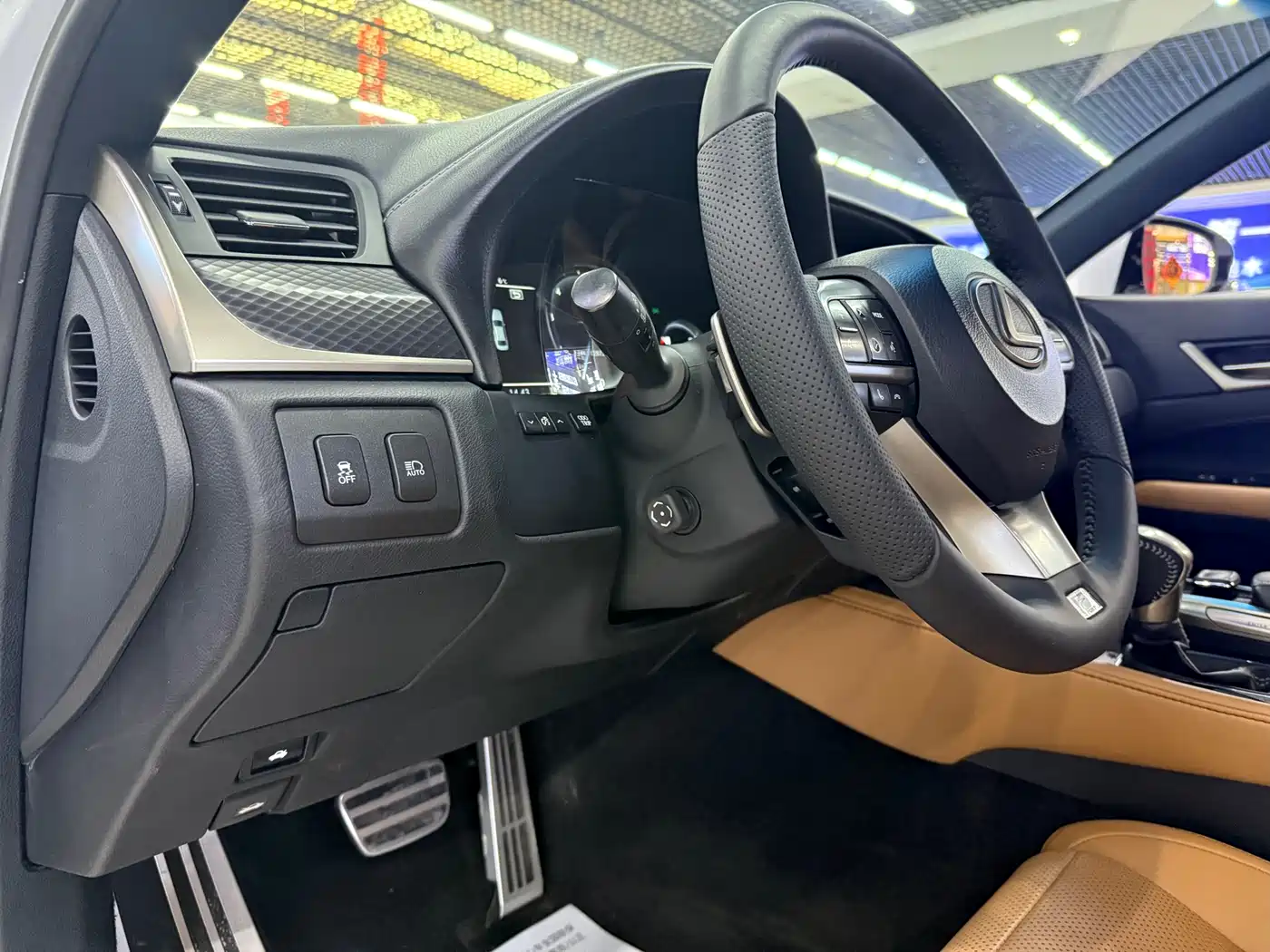 Lexus GS 2016 200t F SPORT фото 17