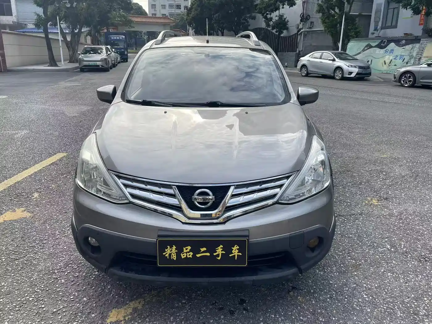 Nissan Livina 2013 2013 Sharp 1.6XL CVT Comfort