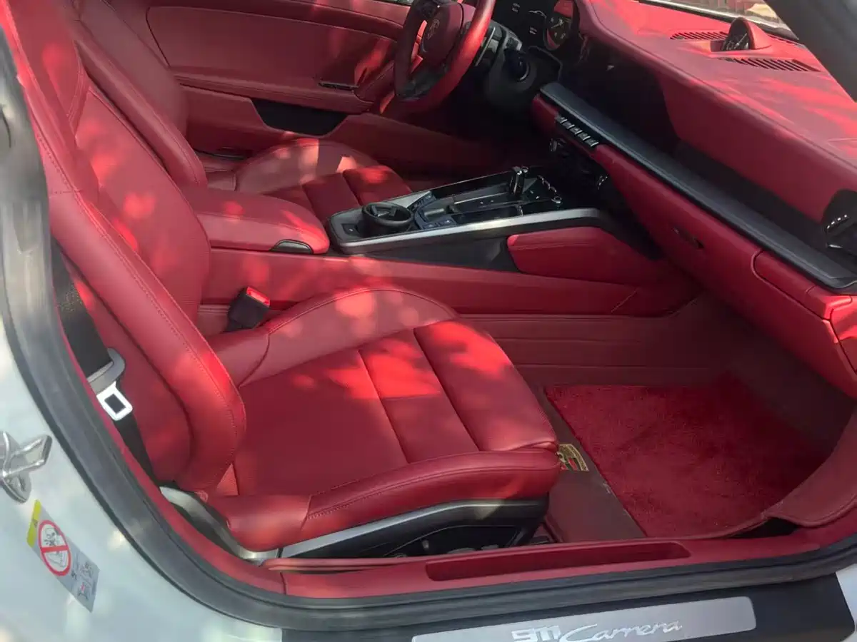 Porsche 911 2023 Carrera 3.0T фото 4
