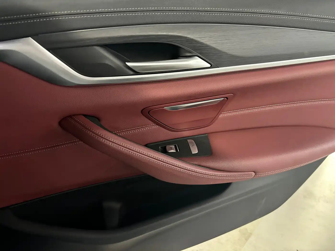 BMW 5 Series 2022 Facelift 530Li Leading M Sport Package фото 15
