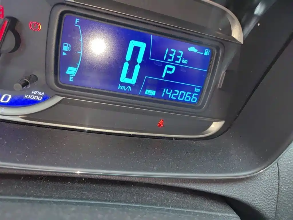 Chevrolet Trax 2014 1.4T Automatic 2WD Comfort фото 5