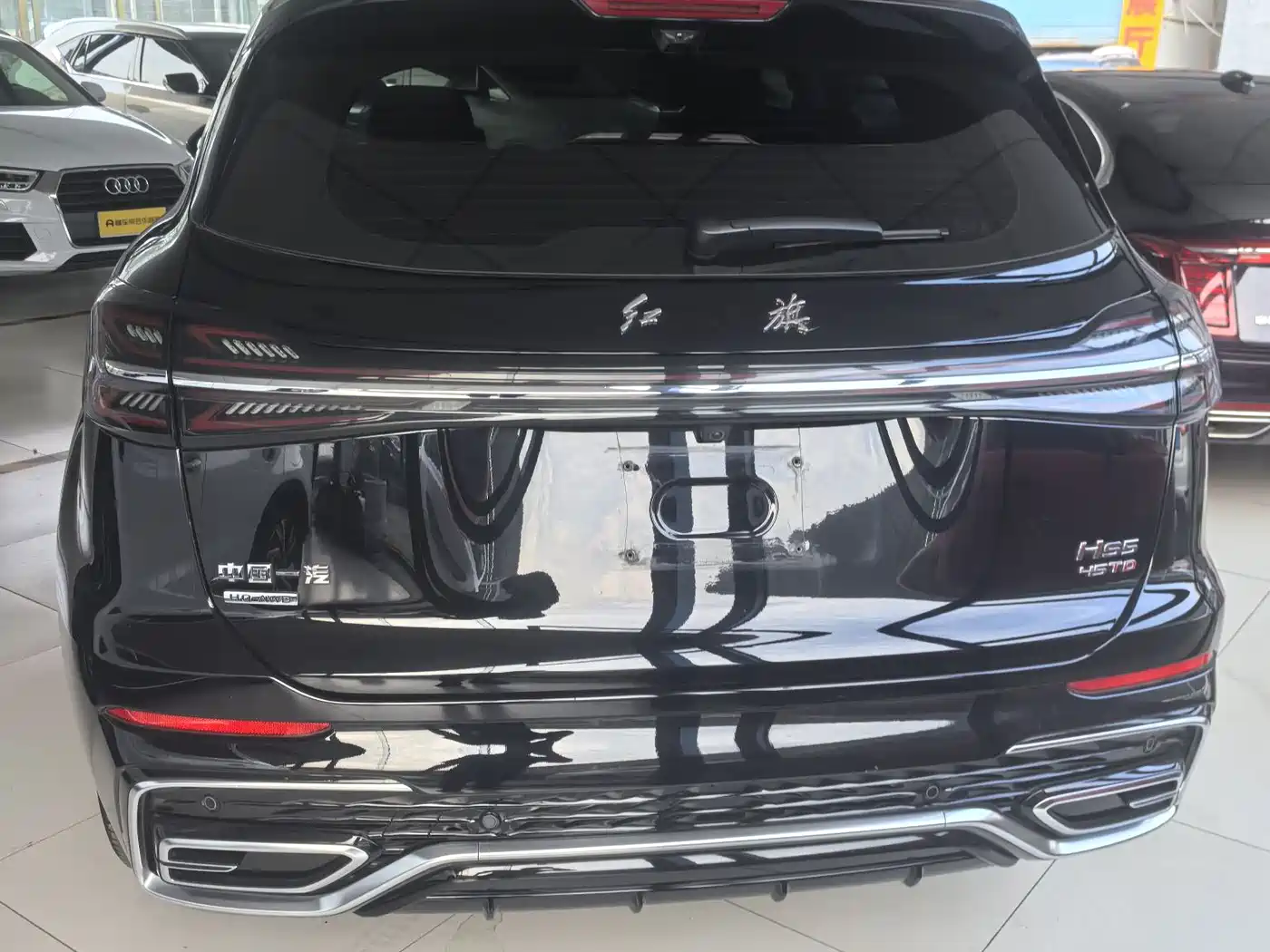 Hongqi HS5 2023 2.0T AWD Flag Enjoy Pro Edition фото 8