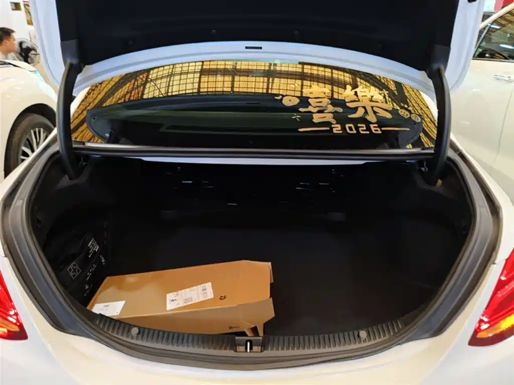 Mercedes-Benz C-Class 2018 C 180 L Fashion Sport Edition фото 19