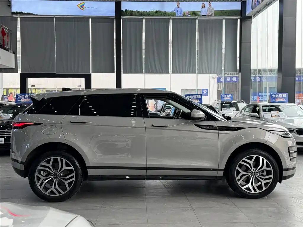 Land Rover Range Rover Evoque 2021 Range Rover Evoque L 249PS R-Dynamic S Performance Edition фото 14