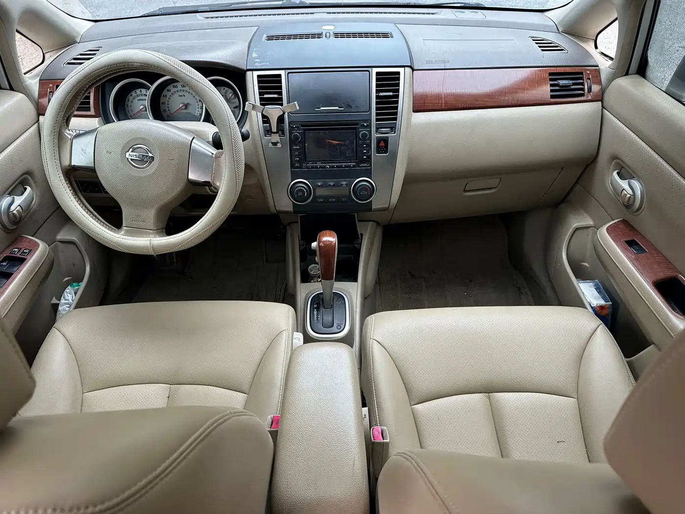 Nissan Tiida 2008 2008 1.6L Automatic Smart Edition