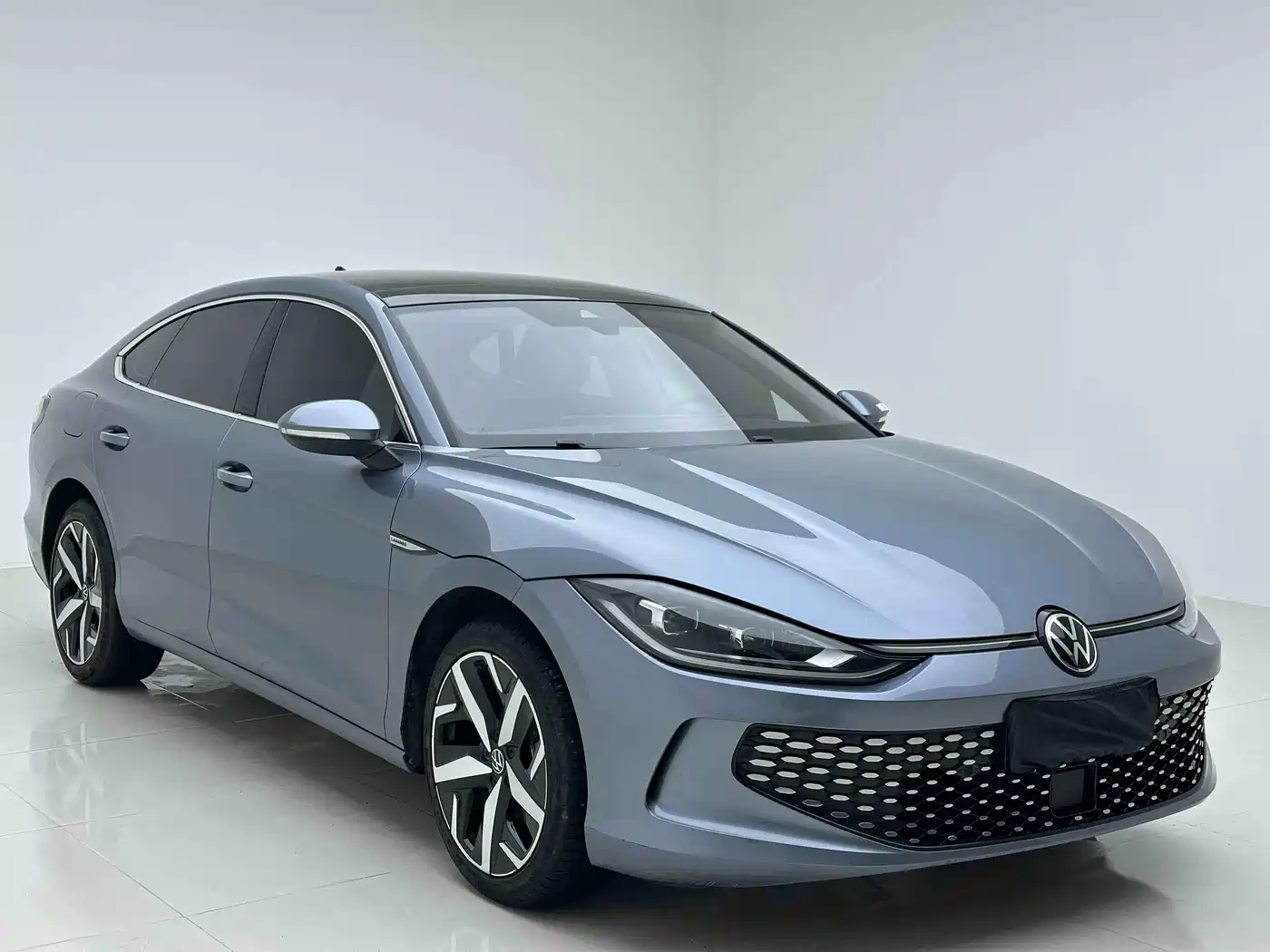 Volkswagen Lamando 2022 Lamando L 280TSI DSG Cool Edition фото 3