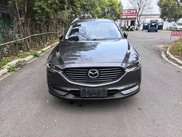 MAZDA CX 8