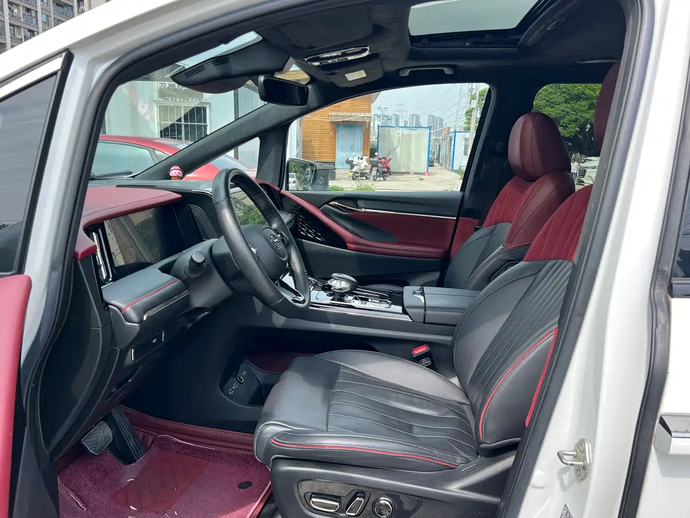 GAC Trumpchi Trumpchi M8 2023 Model Master Series 400T Ultimate Edition фото 9