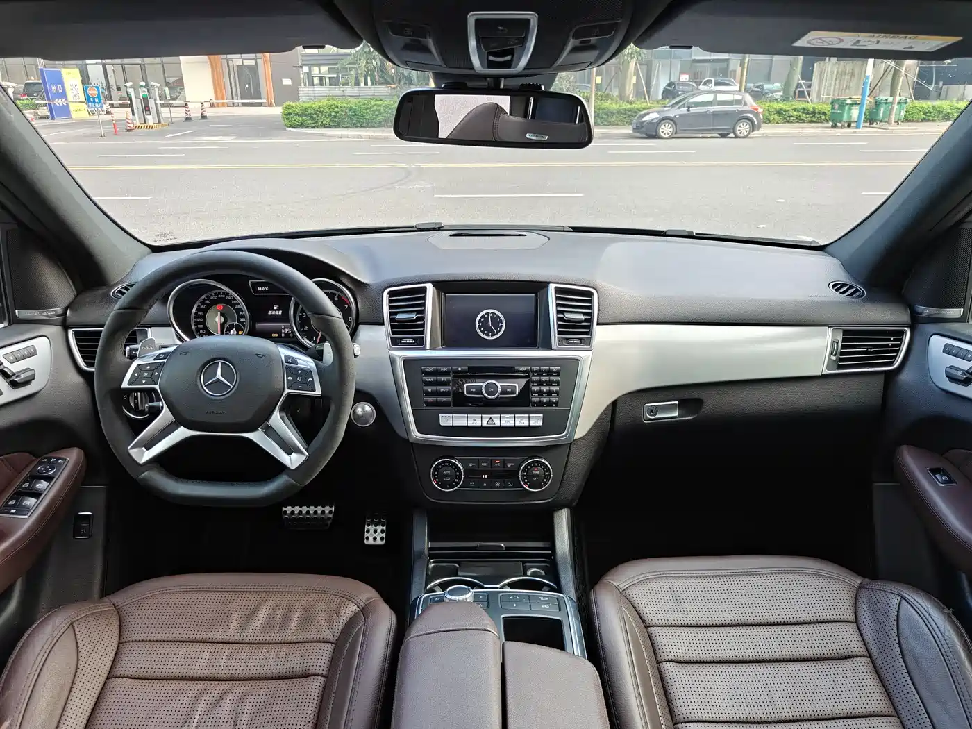 Mercedes-Benz M-Class AMG 2014 AMG ML 63 фото 7