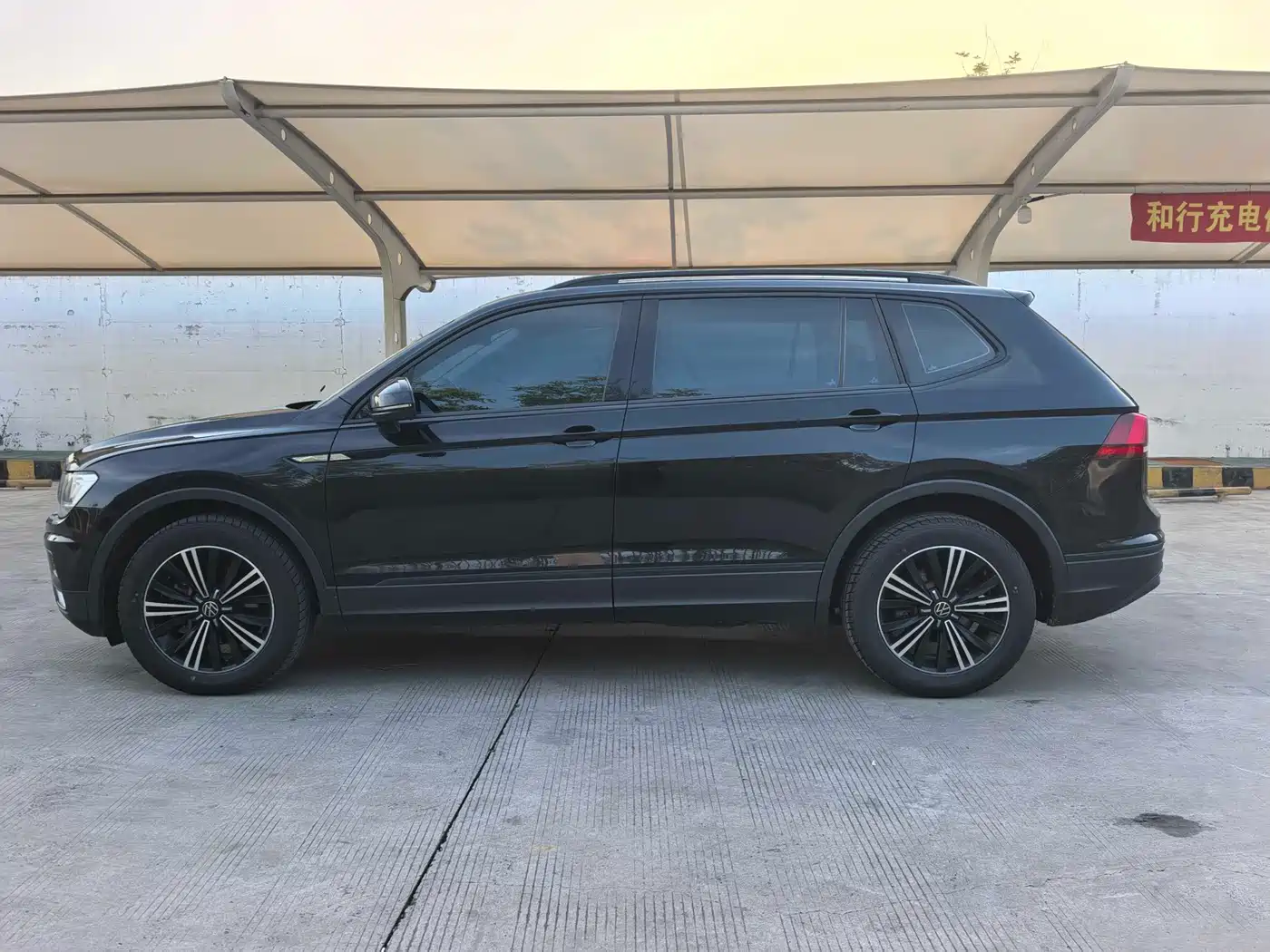 Volkswagen Tiguan L 2021 330TSI Automatic 2WD Comfort фото 8