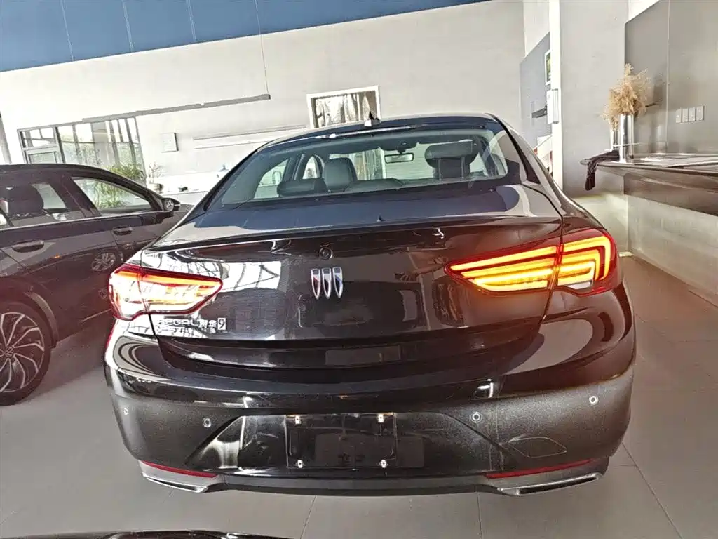 Buick Regal 2024 25T Ultra Comfort Edition фото 6