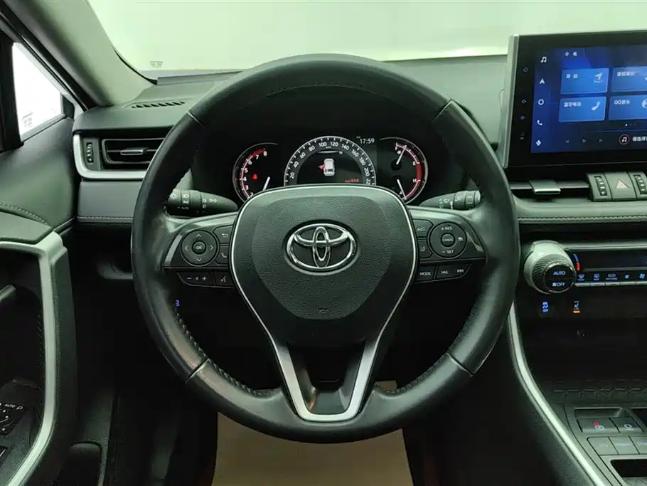 Toyota RAV4 Rongfang 2022 2.0L CVT 2WD Trend Plus Edition фото 15