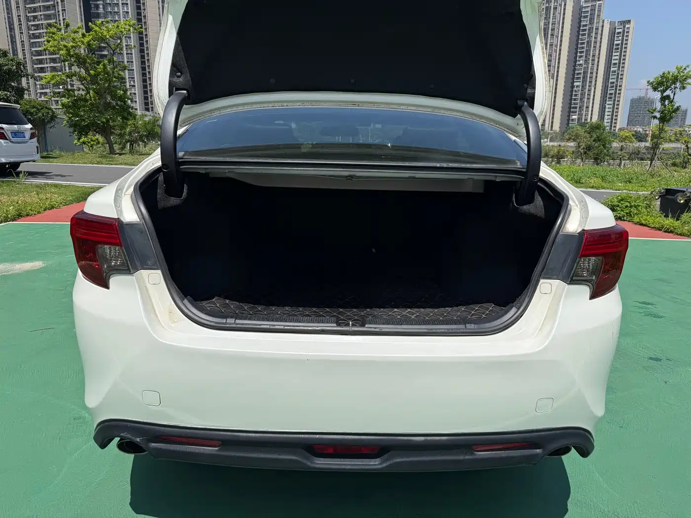 Toyota Reiz 2013 2.5S Elite Edition фото 15