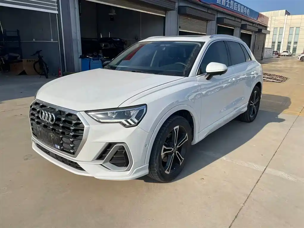 Audi Q3 2022 35 TFSI Fashion Dynamic