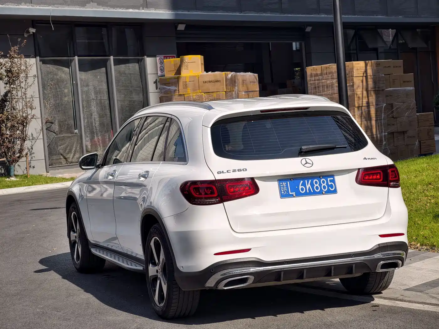 MERCEDES-BENZ GLC