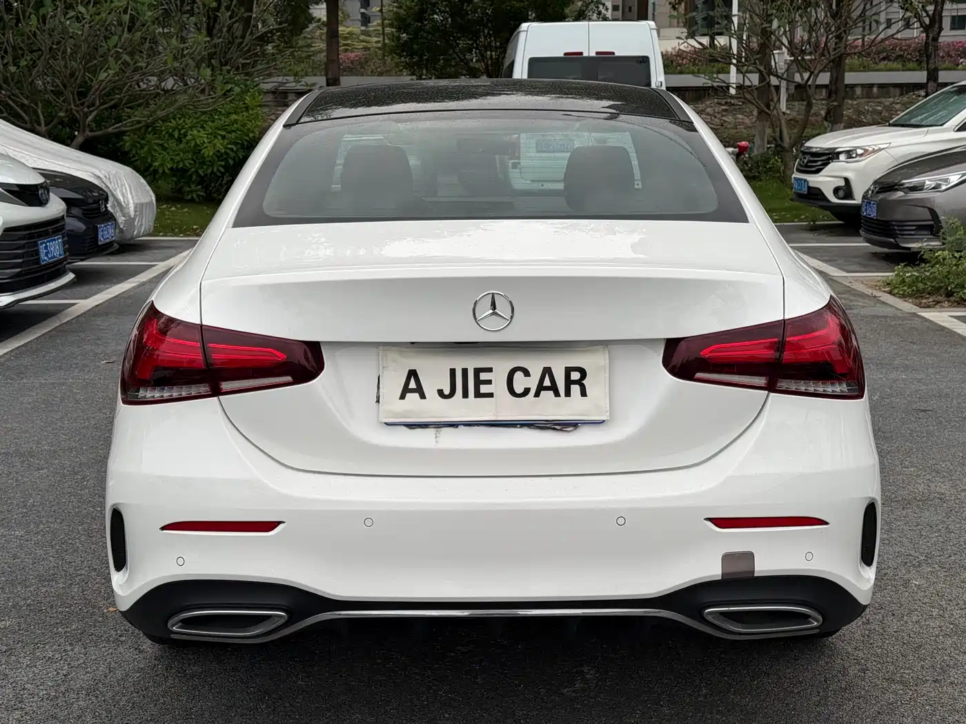 MERCEDES-BENZ CLASS A