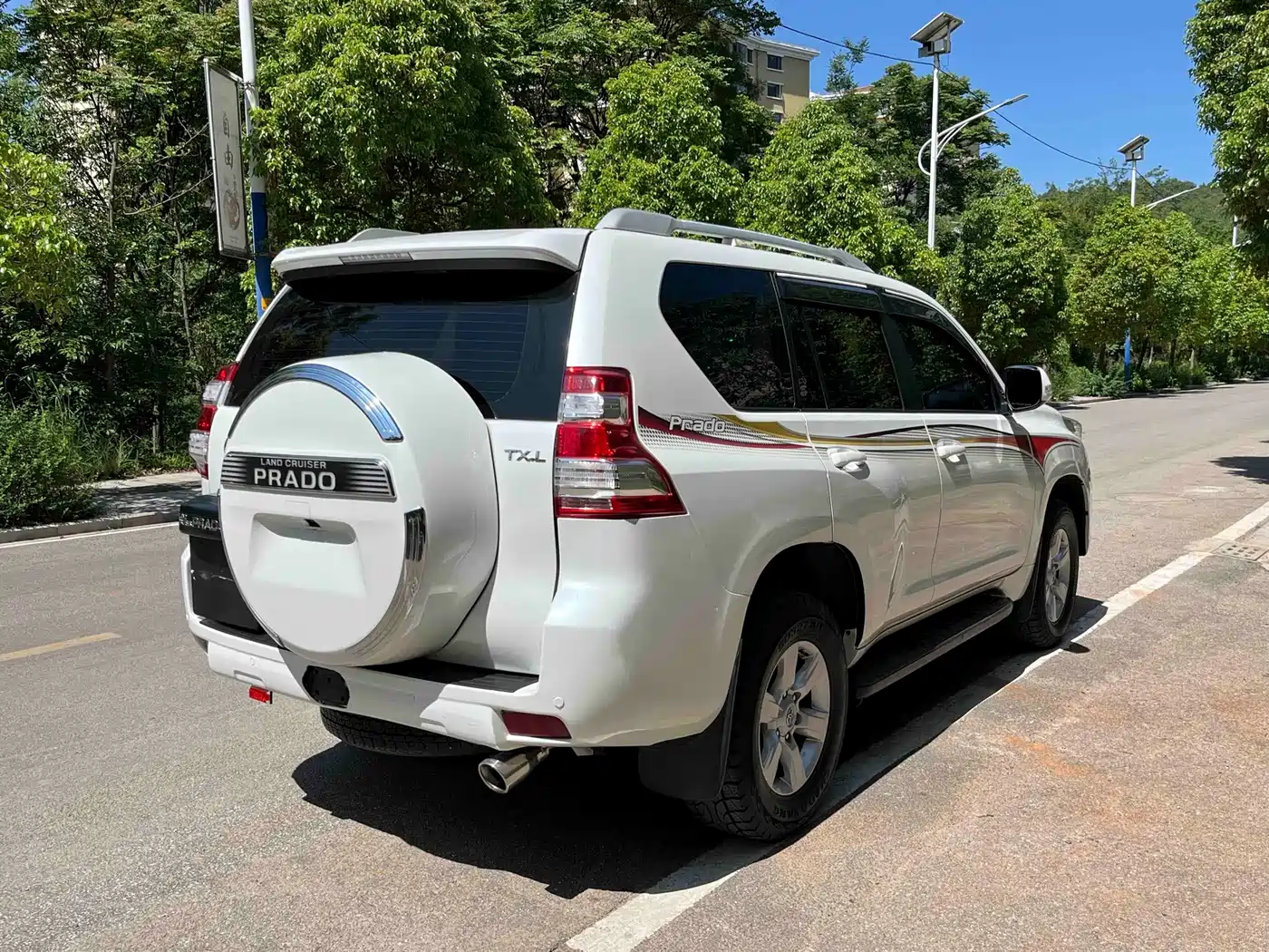 Toyota Prado (Import) 2016 2014 2.7L Automatic Luxury
