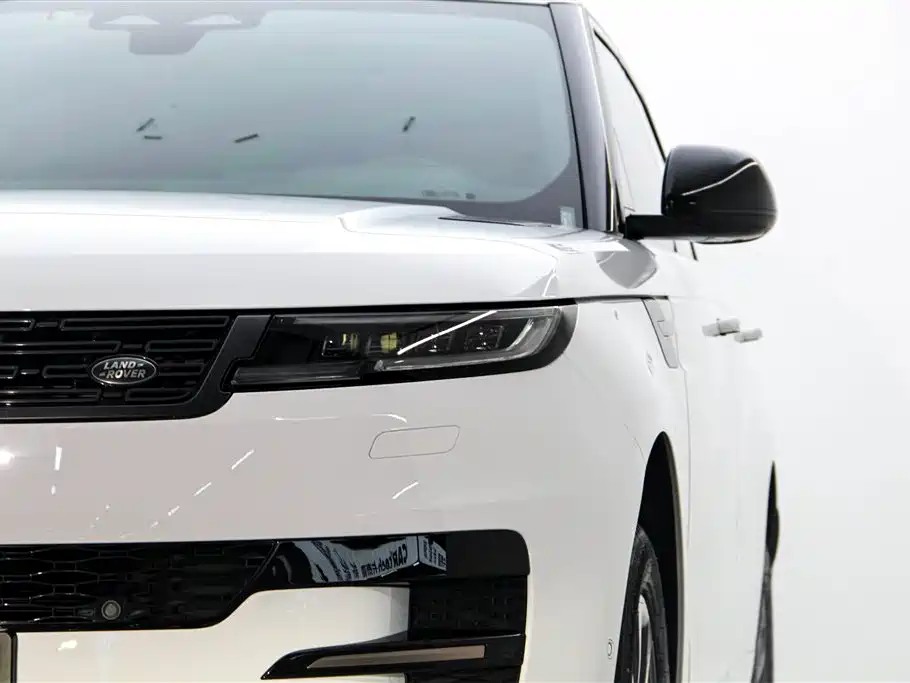 Land Rover Range Rover Sport 2023 400PS Dynamic SE фото 10